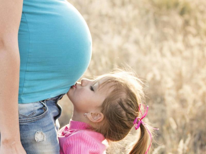 Formations, stages spécifiques, ateliers et séminaires Formation : L'hydrolathérapie pour maman, bébé et jeune enfant